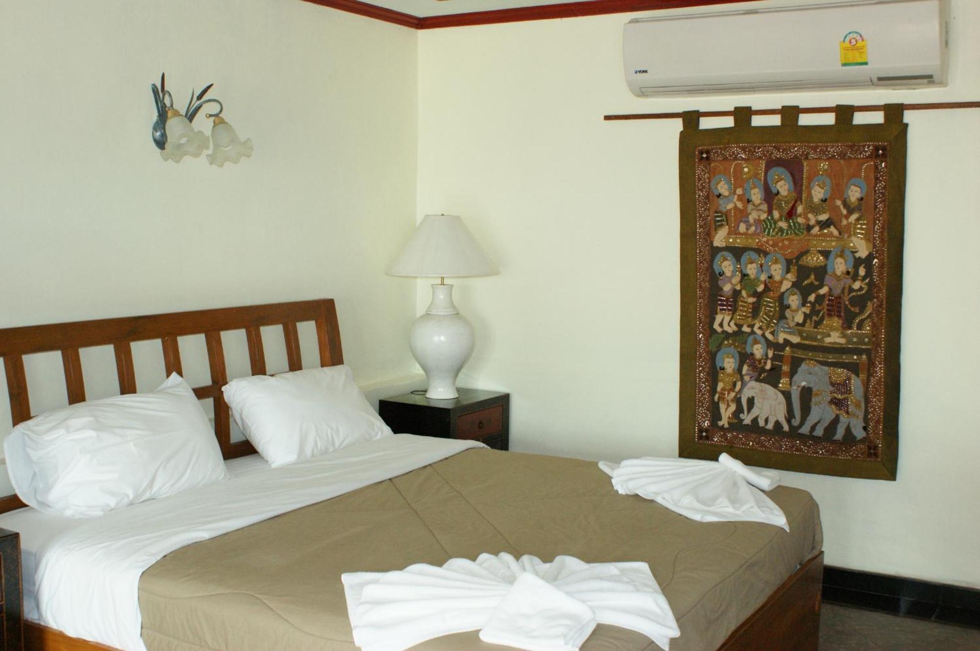 Prince Edouard Apartments & Resort Sha Extra Plus Patong Zimmer foto
